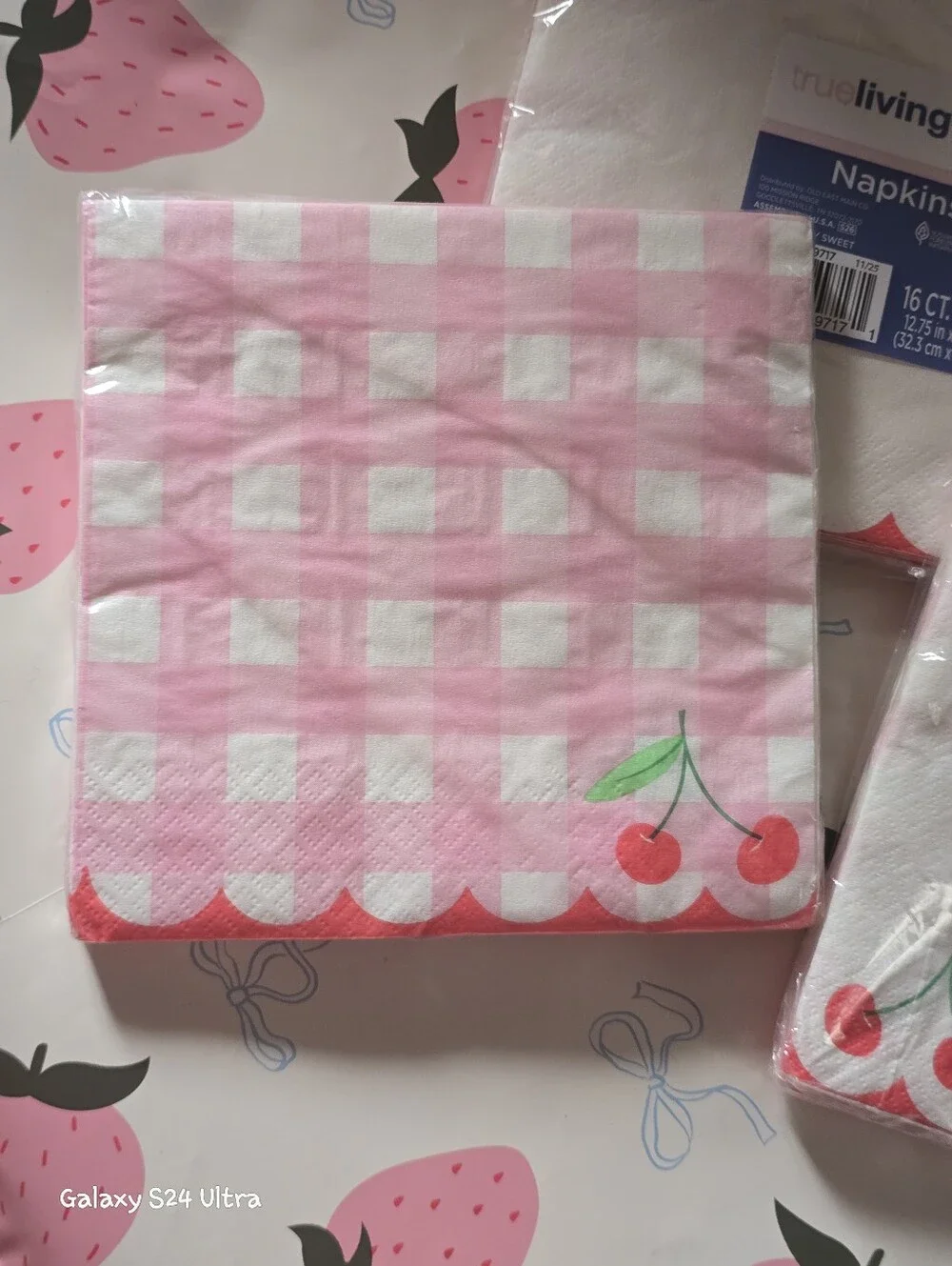 Cherry Gingham Decor Disposable Napkins 3pks Of 16ct (48 Total) NEW